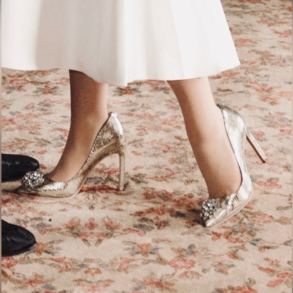 Like New Ted Baker Elegant Gold metallic Leather Heels with diamond rhinestones.